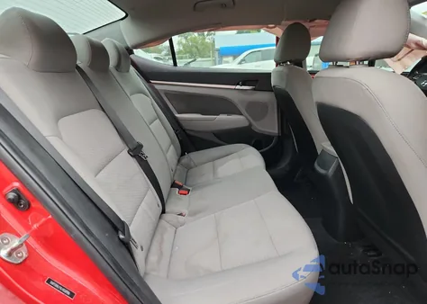 2020 Hyundai Elantra Sel z USA, uszkodzony, nr VIN 5NPD84LF9LH558986